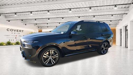 Carbon Black Metallic 2023 BMW X7 xDrive40i