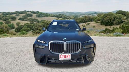 Carbon Black Metallic 2023 BMW X7 xDrive40i