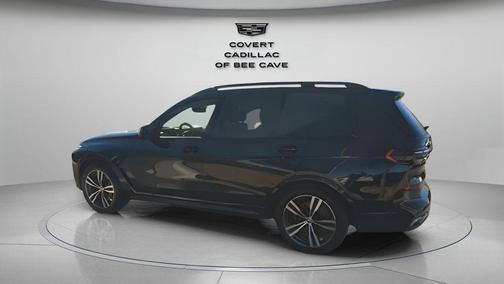 Carbon Black Metallic 2023 BMW X7 xDrive40i
