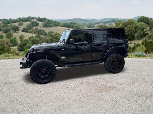 Black Clearcoat 2013 Jeep Wrangler Unlimited Rubicon