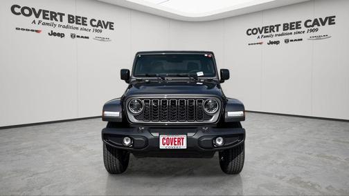 Granite Crystal Clearcoat Metallic 2026 Jeep Gladiator Sport