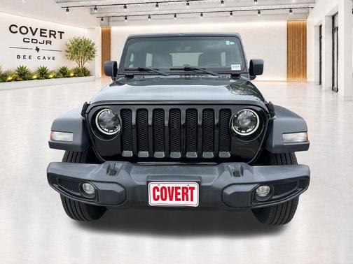 Black Clearcoat 2023 Jeep Wrangler Sport