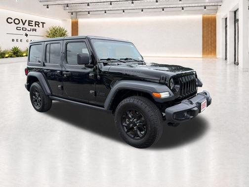 Black Clearcoat 2023 Jeep Wrangler Sport