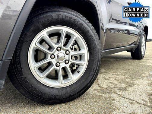 2020 Jeep Grand Cherokee Laredo E