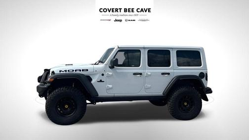 Bright White Clearcoat 2026 Jeep Wrangler 392