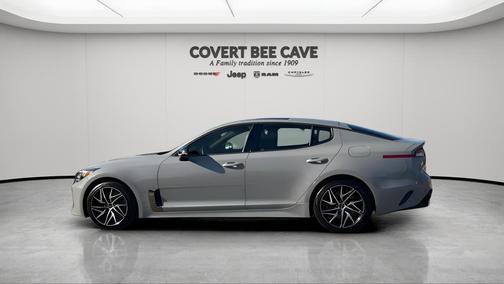 2023 Kia Stinger GT-Line