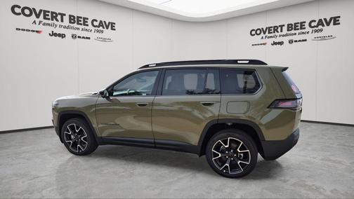 2026 Jeep Cherokee Overland
