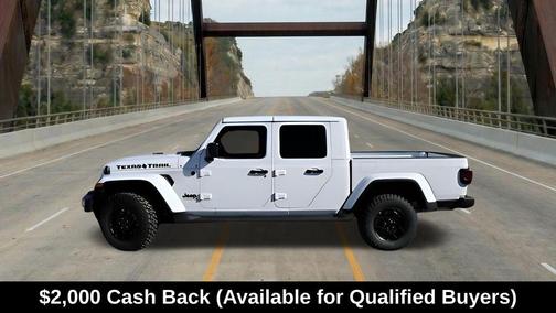 Bright White Clearcoat 2026 Jeep Gladiator Texas Trail