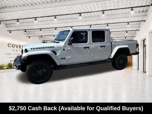 Bright White Clearcoat 2026 Jeep Gladiator Texas Trail