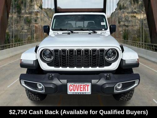 Bright White Clearcoat 2026 Jeep Gladiator Texas Trail