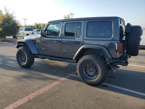 2025 Jeep Wrangler Rubicon 392