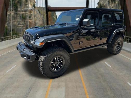 Black Clearcoat 2026 Jeep Wrangler Moab 392