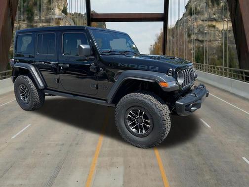 Black Clearcoat 2026 Jeep Wrangler Moab 392