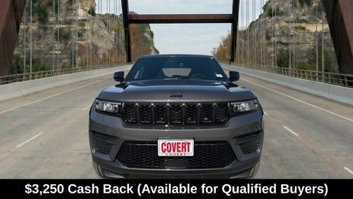 Gray Metallic 2025 Jeep Grand Cherokee Laredo