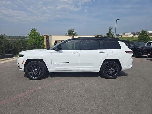 2024 Jeep Grand Cherokee L Summit