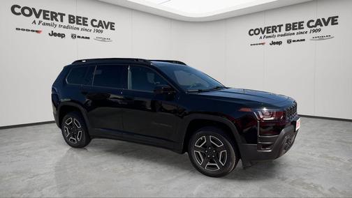 2026 Jeep Cherokee LAREDO/LIMITED