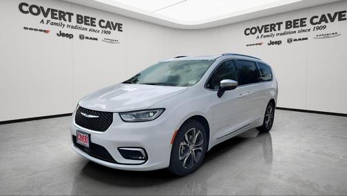 2026 Chrysler Pacifica Pinnacle