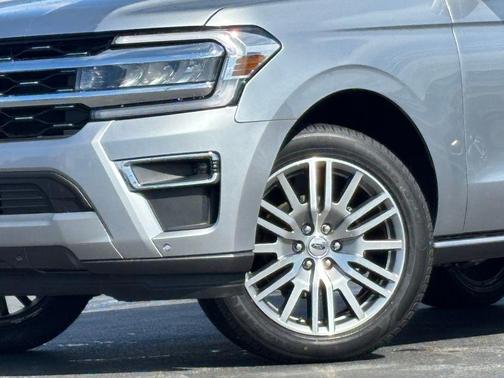Silver Metallic 2024 Ford Expedition Limited