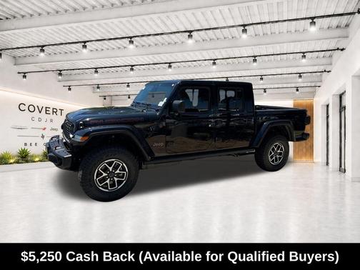 Black Clearcoat 2026 Jeep Gladiator Rubicon