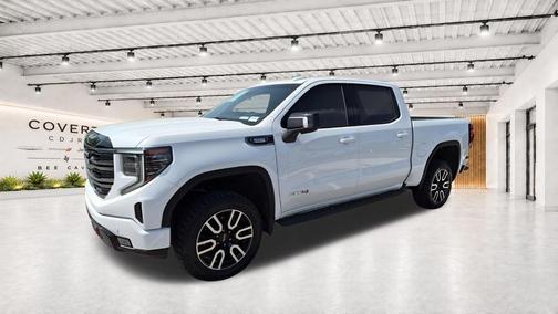 Summit White 2025 GMC Sierra 1500 AT4