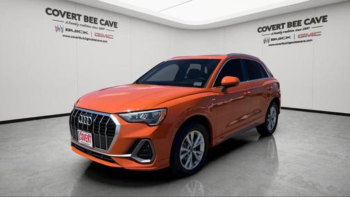 2022 Audi Q3 45 S line Premium