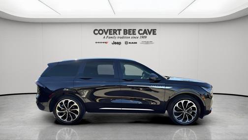 2024 Lincoln Nautilus Reserve