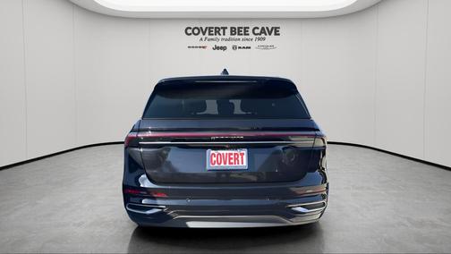 2024 Lincoln Nautilus Reserve