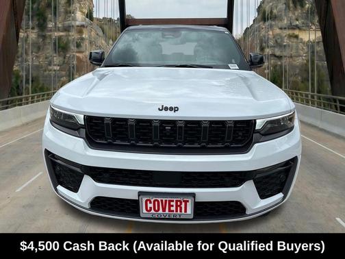 Bright White Clearcoat 2026 Jeep Grand Cherokee Summit