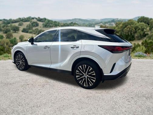 White Pearl 2023 Lexus RX 350 Premium Plus