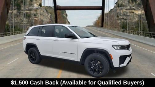 Bright White Clearcoat 2026 Jeep Grand Cherokee Laredo