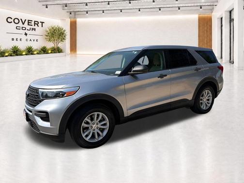 Silver Metallic 2021 Ford Explorer Base