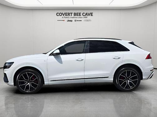 2022 Audi Q8 55 Prestige