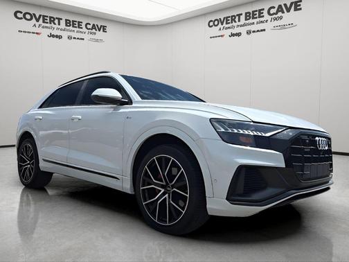 2022 Audi Q8 55 Prestige
