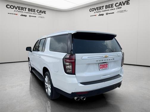 2022 Chevrolet Suburban High Country