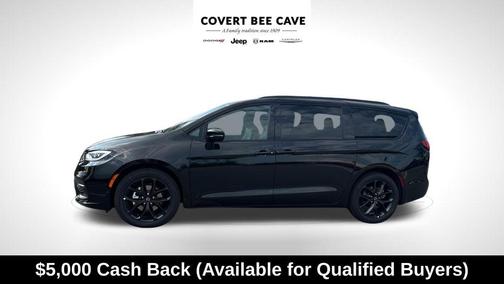 Diamond Black 2026 Chrysler Pacifica Limited