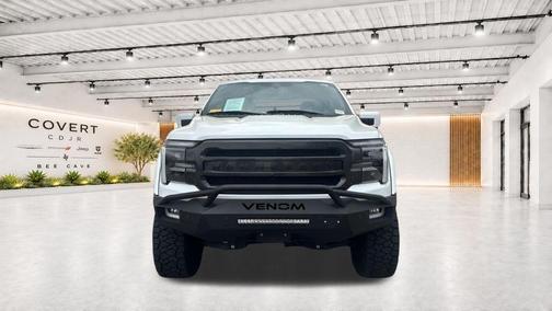 Oxford White 2024 Ford F-150 Lariat