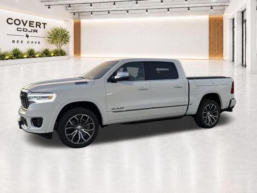 Bright White Clearcoat 2026 RAM 1500 Tungsten