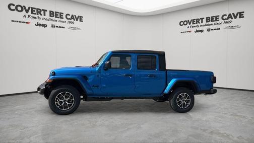 Hydro Blue Pearlcoat 2026 Jeep Gladiator Sport