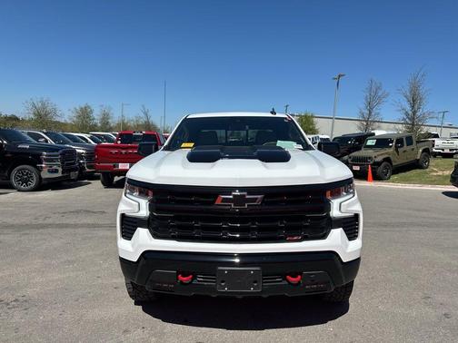 2025 Chevrolet Silverado 1500 LT Trail Boss