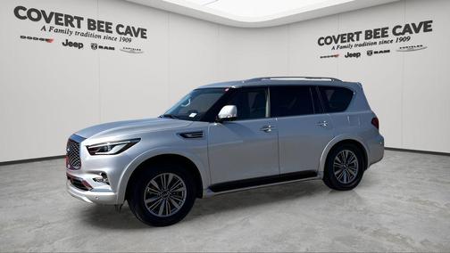 2023 INFINITI QX80 Luxe