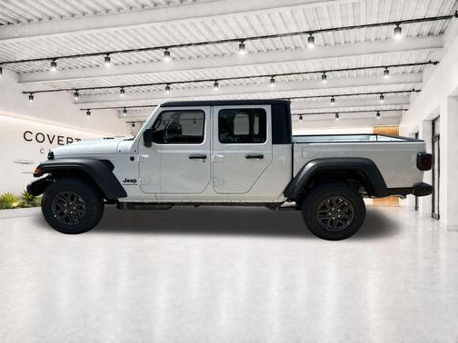 Bright White Clearcoat 2026 Jeep Gladiator Sport