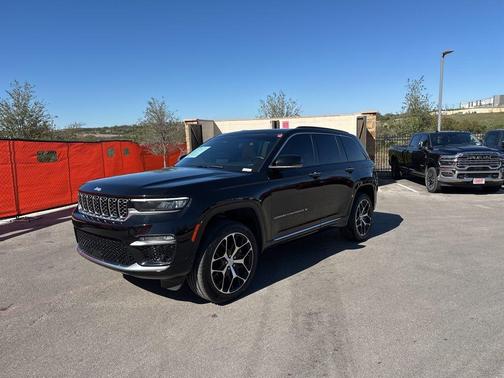 2024 Jeep Grand Cherokee Summit