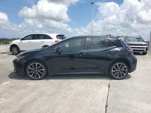 2022 Toyota Corolla Hatchback SE