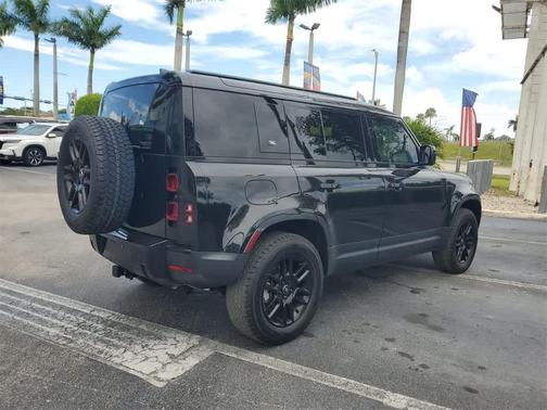 2024 Land Rover Defender P300