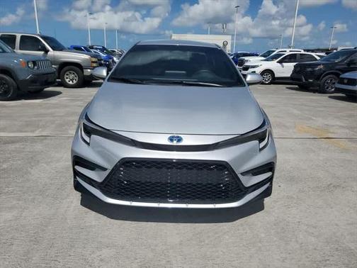 2024 Toyota Corolla Hybrid SE