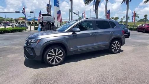 2022 Volkswagen Taos 1.5T SE