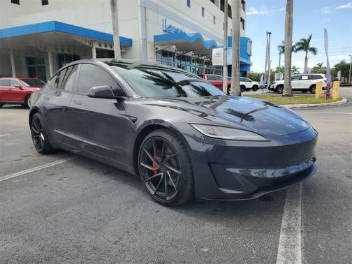 2024 Tesla Model 3 Performance