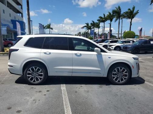 2024 Cadillac XT6 Sport AWD