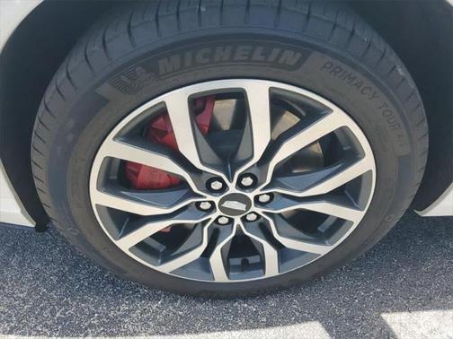 2024 Cadillac XT6 Sport AWD