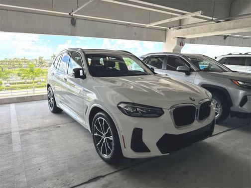 2023 BMW X3 M40i